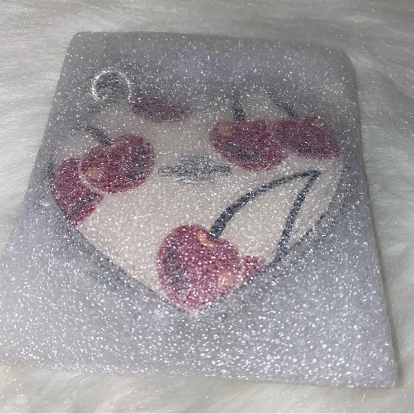 Coach 🍒 Cherry print keychain heart New bag charm - Picture 12 of 13
